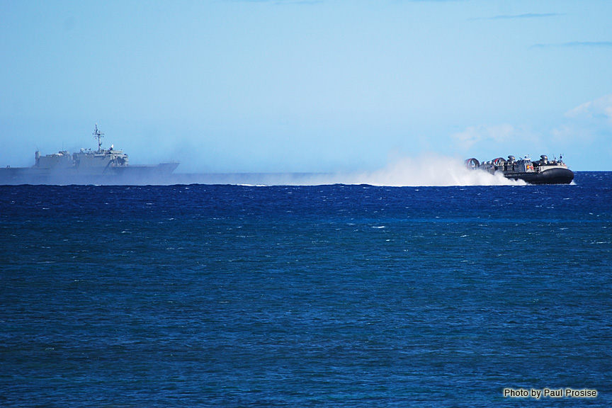 LCAC (Landing Craft Air Cushioned) 10