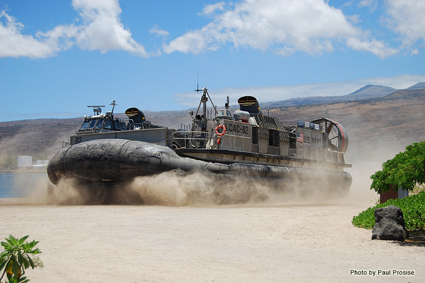 LCAC (Landing Craft Air Cushioned) 19